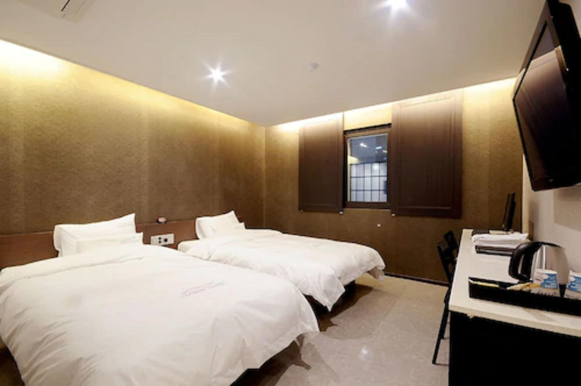 Queens Hotel Seomyeon Puszan Kültér fotó
