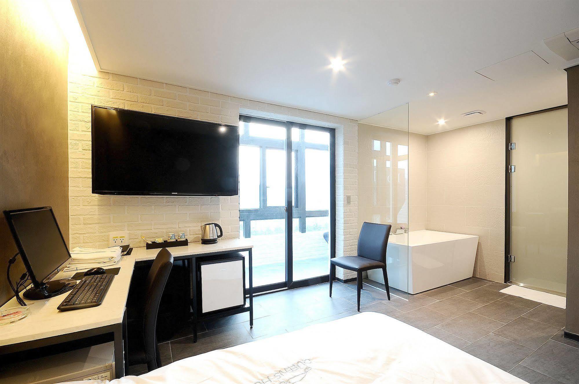 Queens Hotel Seomyeon Puszan Kültér fotó